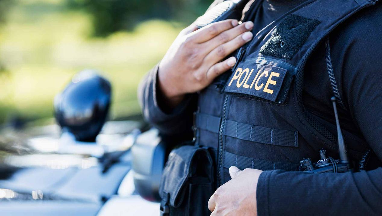 Global Progress on Safety, Confidence in Police Stalls