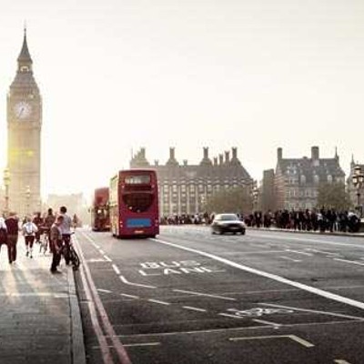 Weak Workplace Cultures Help Explain UK's Productivity Woes