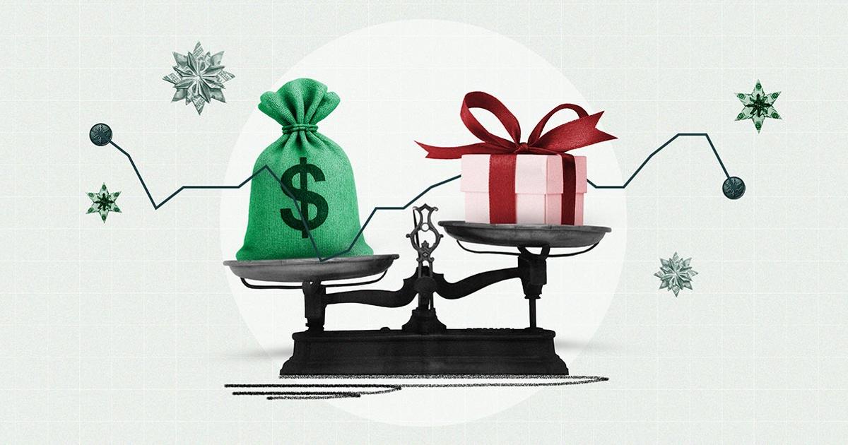 Economic Confidence Slips; Holiday Spending Plans Plummet